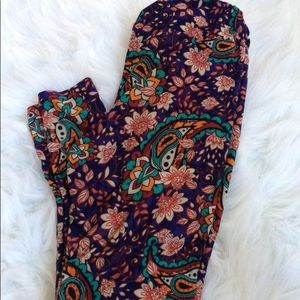 Lularoe O/S One Size Floral & Paisley Leggings